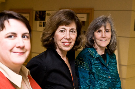 <b>...</b> a research associate who works with professors <b>Robin Kanarek</b>, center, <b>...</b> - fe2-1